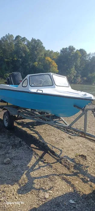 Barca cu motor Mercury 50 CP
