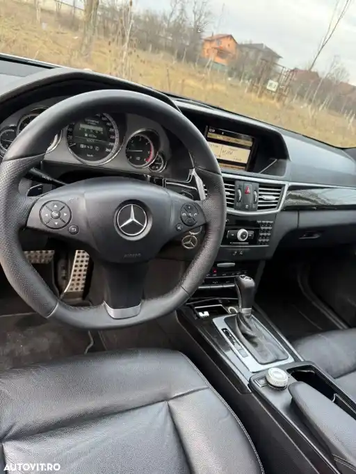 Mercedes-Benz E 220 CDI 170CP 2