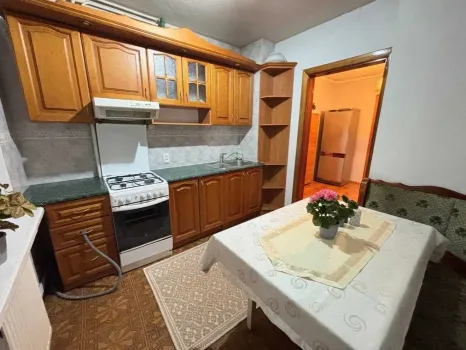 Caut colega de apartament Bucuresti, fara garantie 75 euro 1