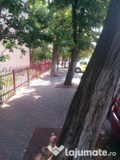 Schimb apartament 2 camere Titan decomandat cu casa la curte 2